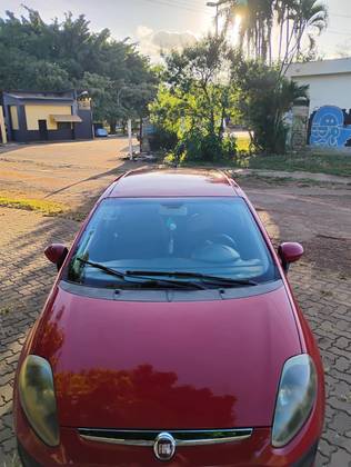 FIAT PUNTO 1.4 ATTRACTIVE 8V FLEX 4P MANUAL FIAT PUNTO 1.4 ATTRACTIVE 8V FLEX 4P MANUAL